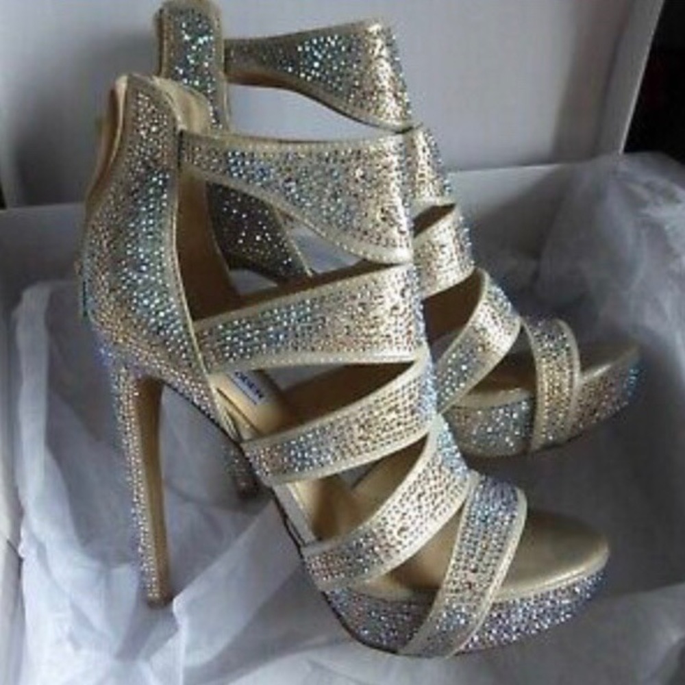 Steve Madden SPYCEE Crystal Rhinestone Heels